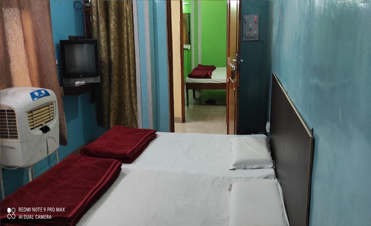 Hotel Avadh Balrāmpur Exterior foto